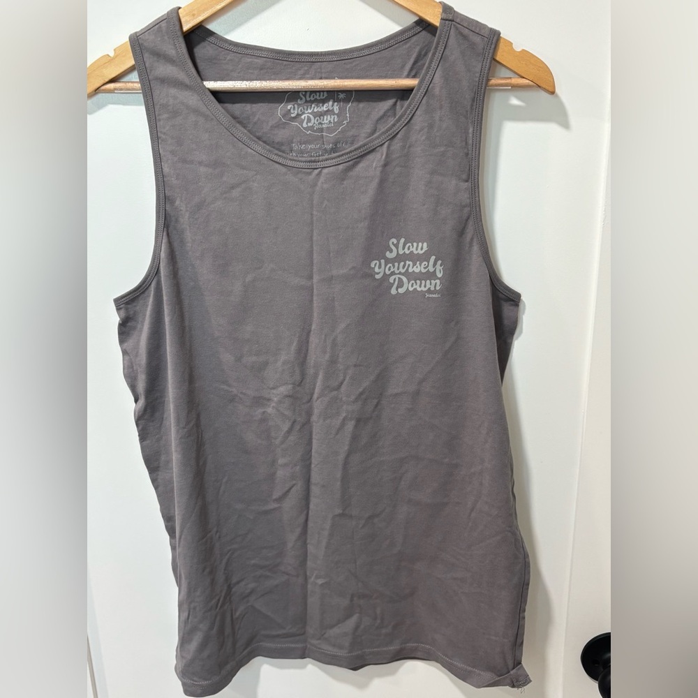 NWOT Hanelei, Kauai muscle shirt, M